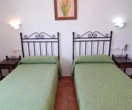 Hotel Cortijo Gallos 2*